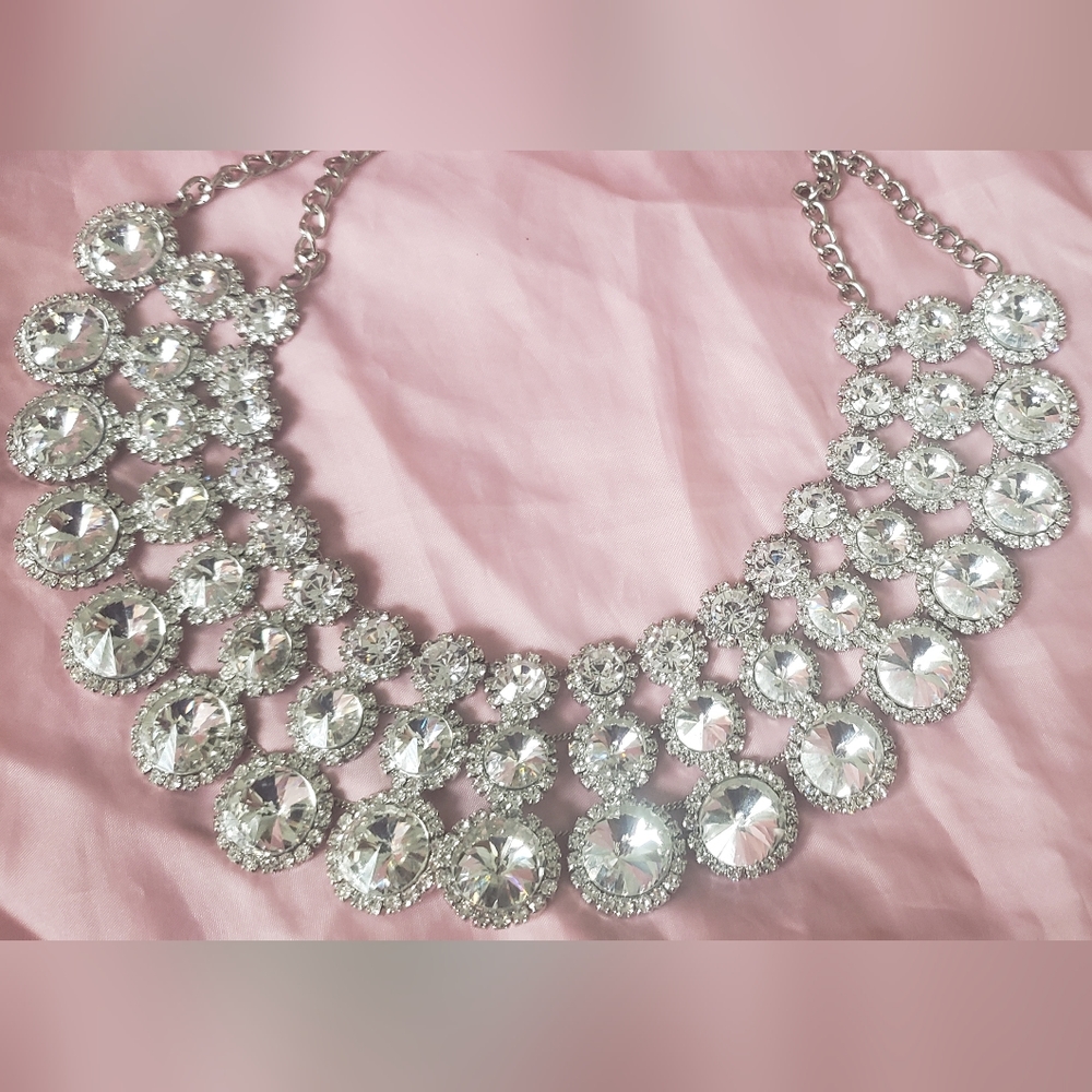 Bling necklace